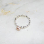 Load image into Gallery viewer, 「New」Pearl on Beaded Band
