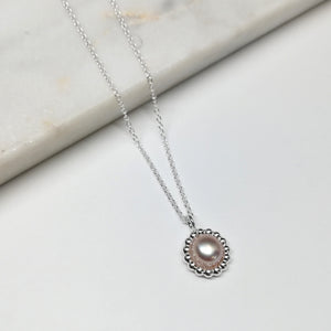 Circle & Pearl Necklace
